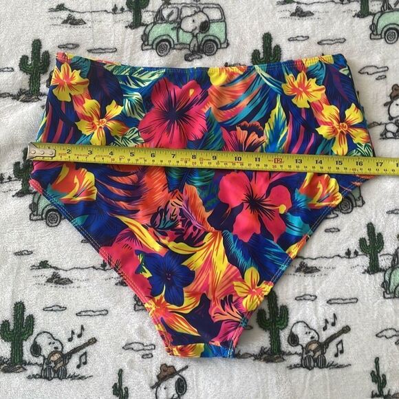 Tropical floral hibiscus flower Hawaiian print high waisted bikini bottom 1XL - Picture 7 of 9